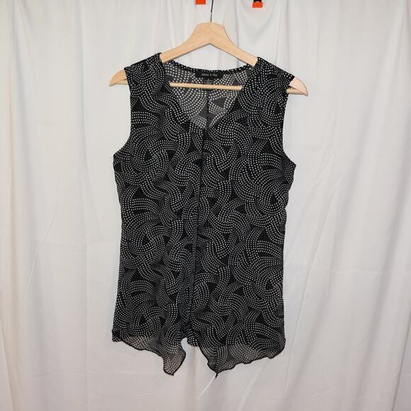 Adele & May Blouse Size Small Sleeveless Lightweight V Neck Black - Picture 3 of 12